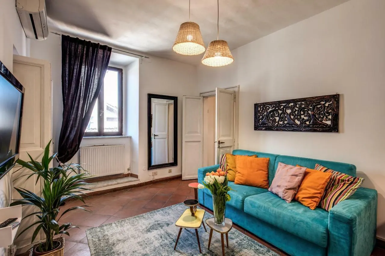Apartment Ponte Palatino Hotel Rome