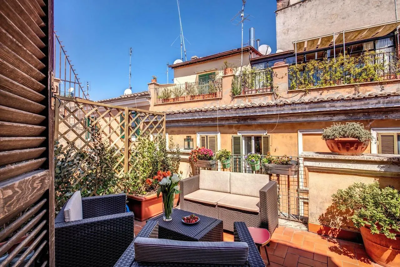 Ponte Palatino Hotel Rome Apartment