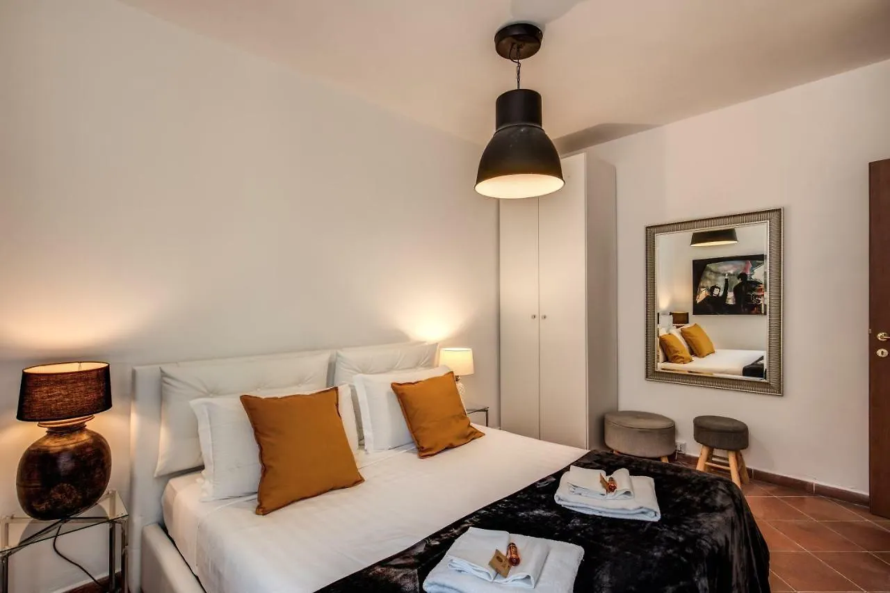 Ponte Palatino Hotel Rome Italy